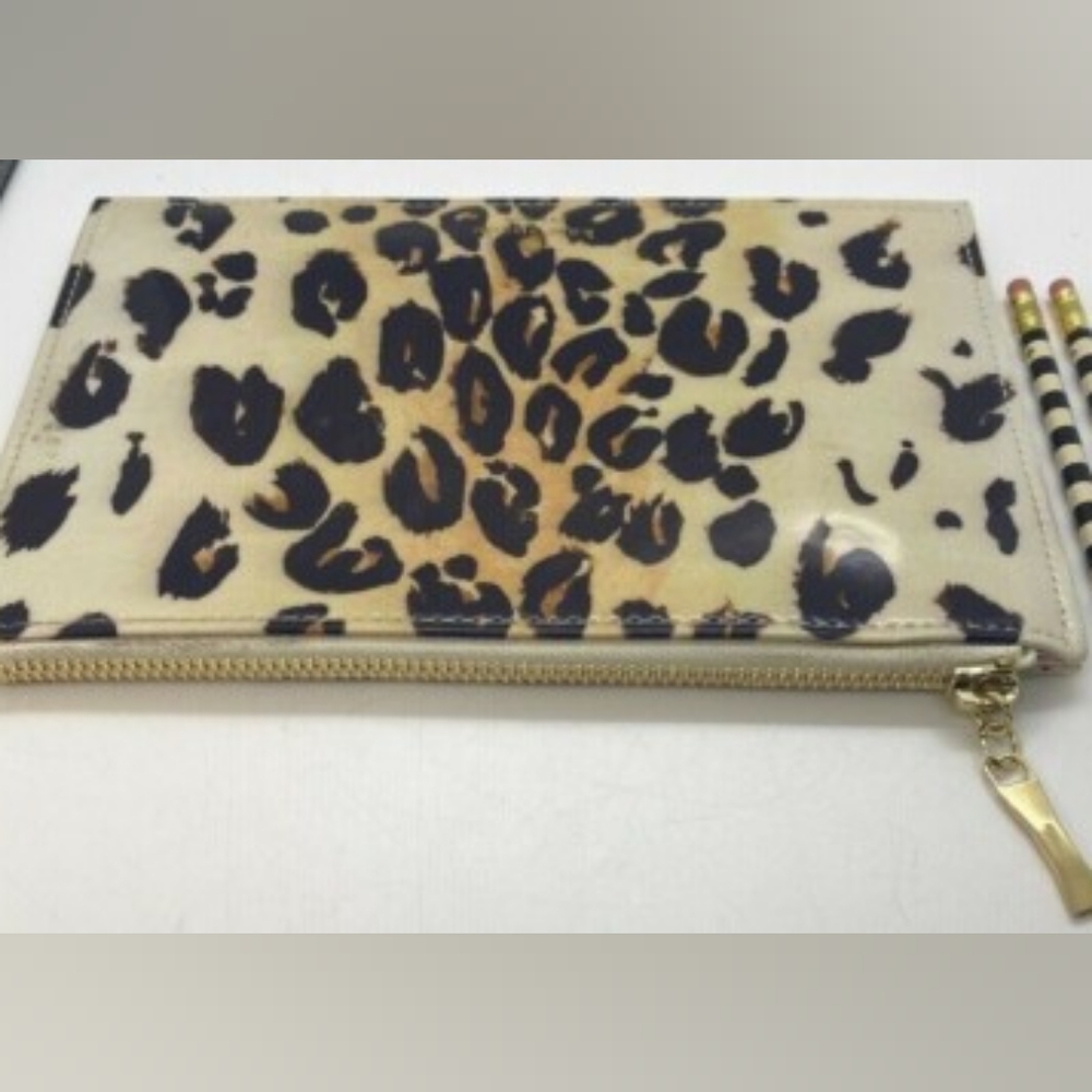 Kate Spade Zipper Pouch - Picture 4 of 5